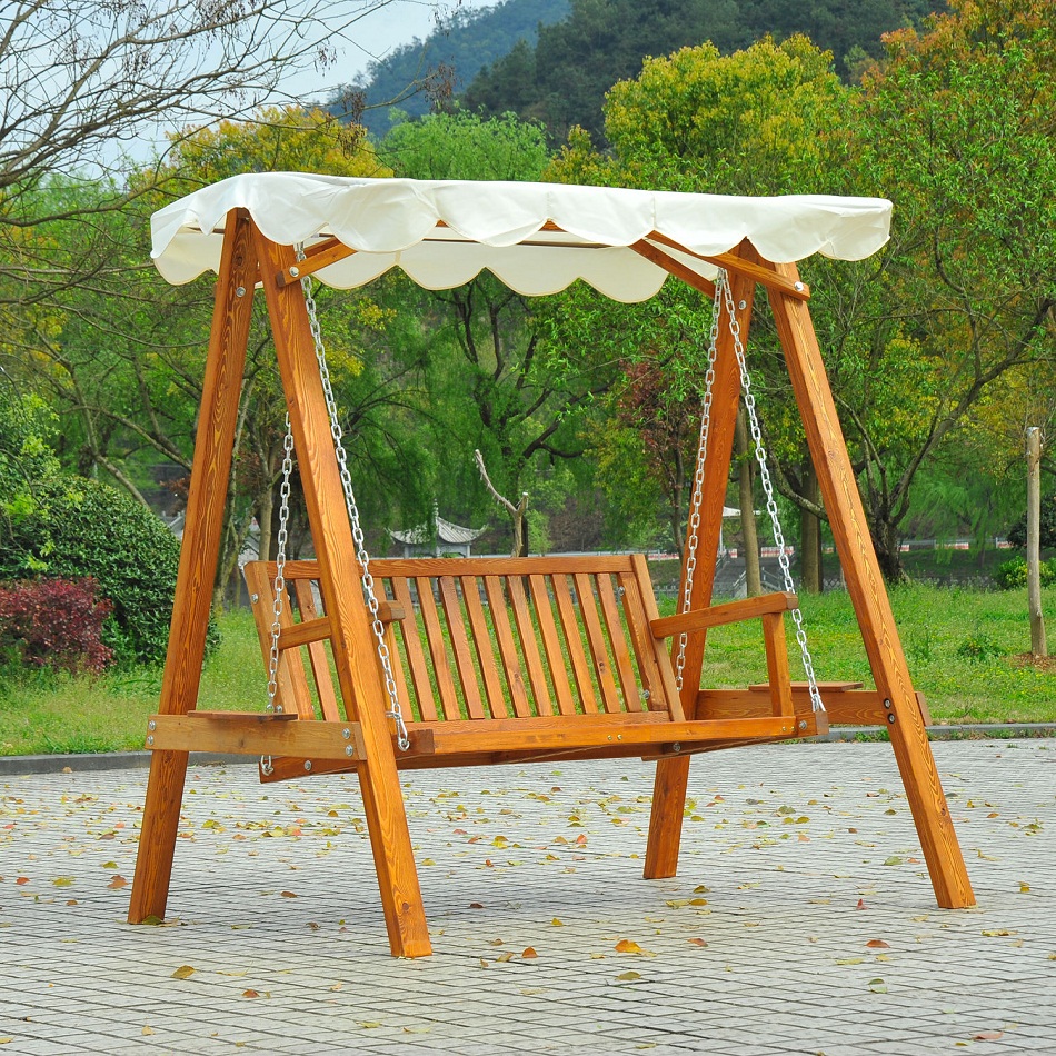 Kursi kayu model ayunan