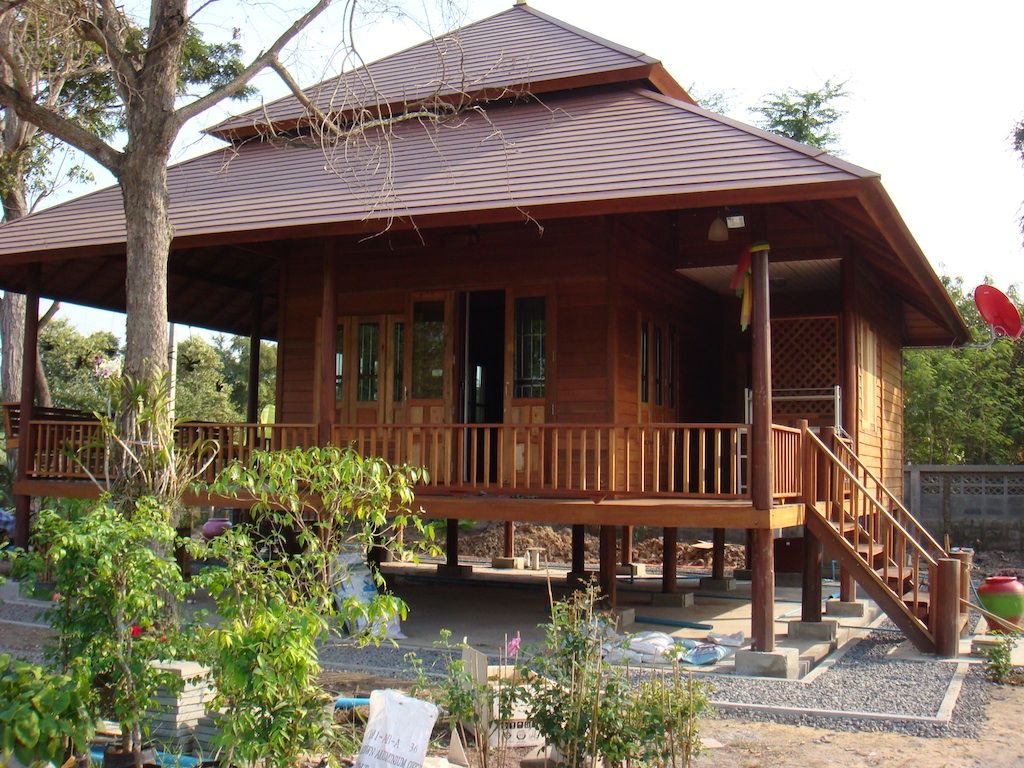 Model Rumah Panggung Bambu Modern