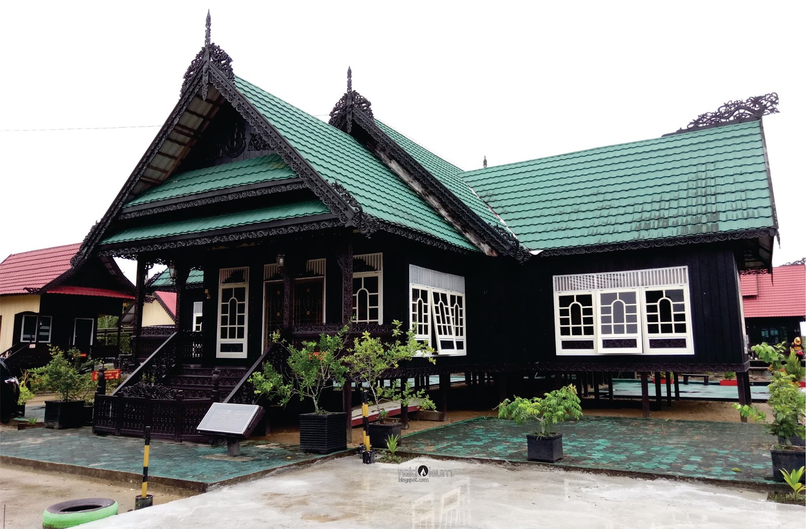 Rumah Khas Kalimantan Utara Baloy
